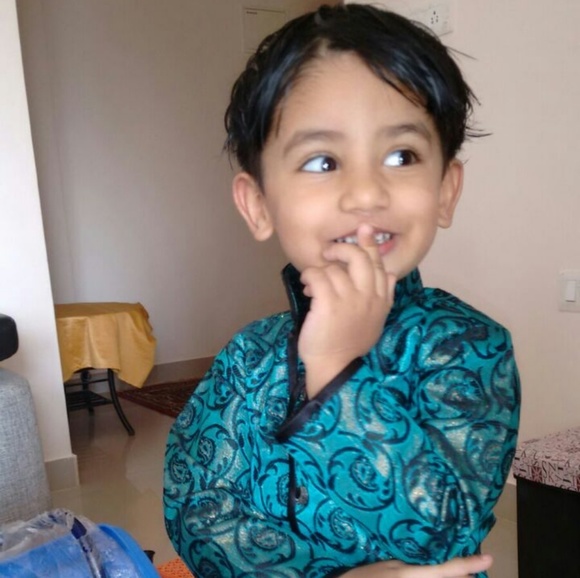 Meet your Posher, Nalini - Picture 1 of 1